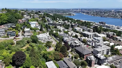 1231 5th Avenue N Seattle WA 98109