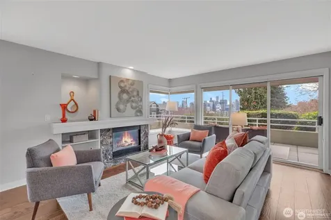 1231 5th Avenue N Seattle WA 98109