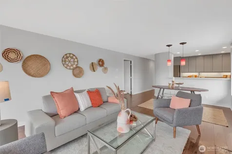 1231 5th Avenue N Seattle WA 98109