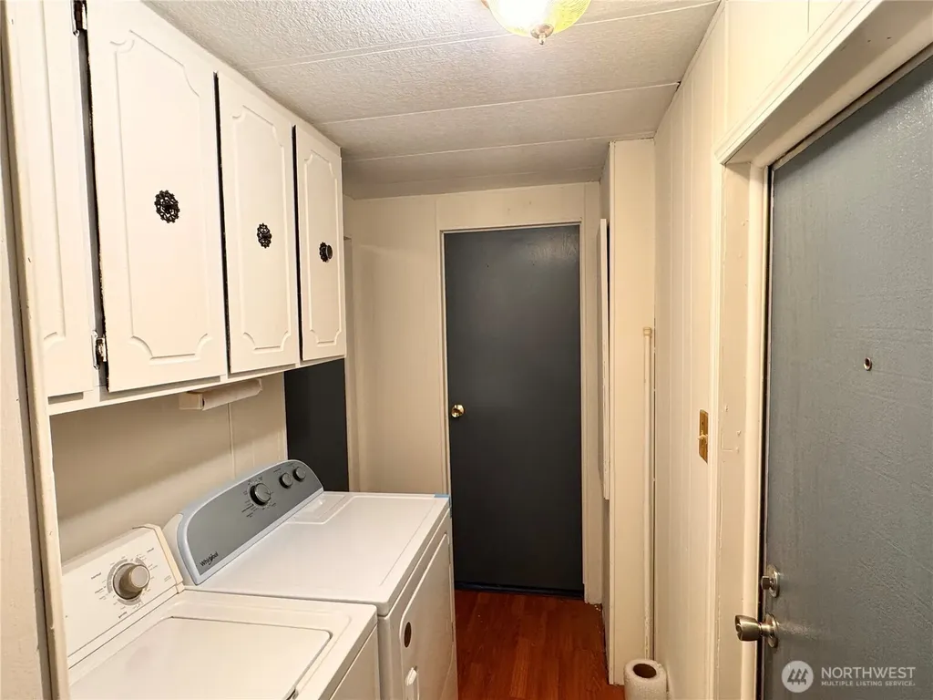 4040 Auburn Way Way S Auburn WA 98092