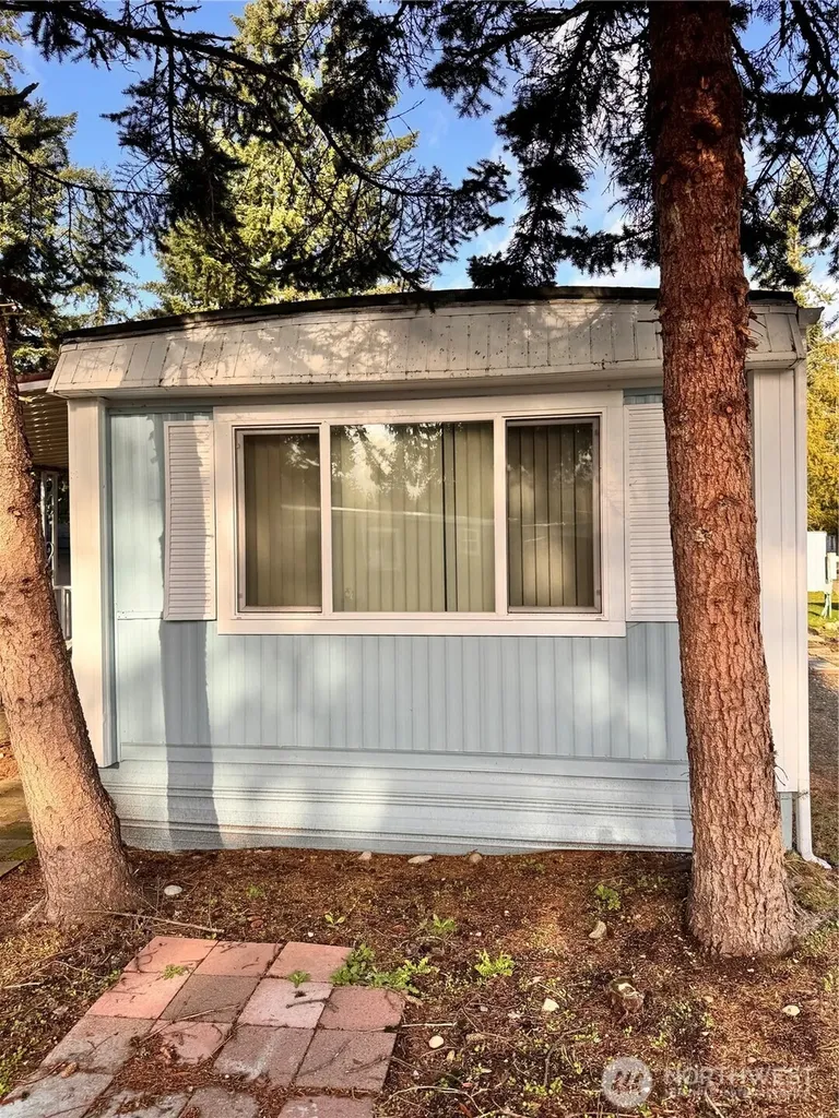 4040 Auburn Way Way S Auburn WA 98092