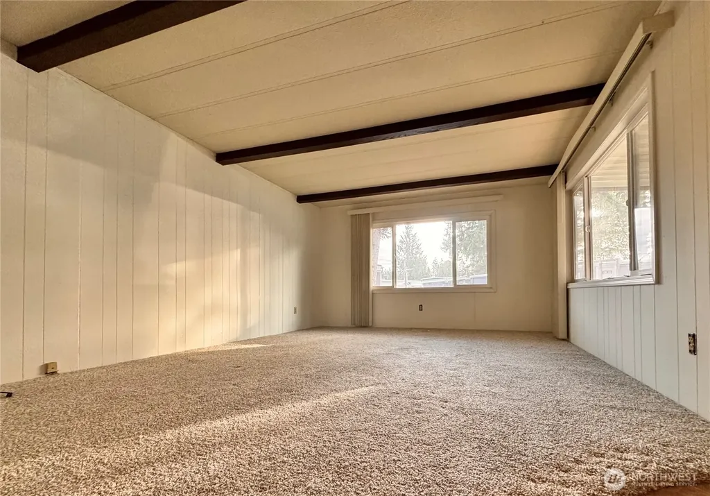 4040 Auburn Way Way S Auburn WA 98092