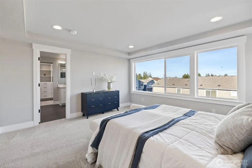 1028 168th Street SW Lynnwood WA 98037