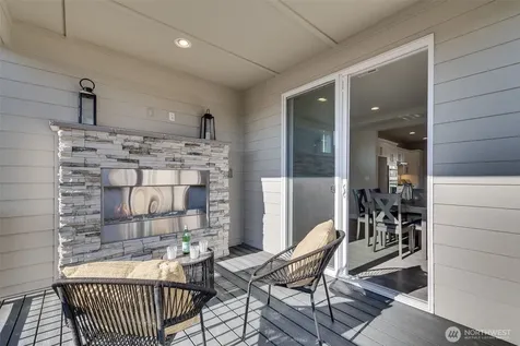 1028 168th Street SW Lynnwood WA 98037
