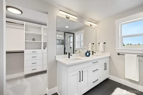 1028 168th Street SW Lynnwood WA 98037