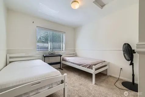 1131 115th Street SW Everett WA 98204
