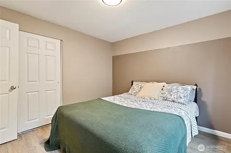 14314 110th Avenue Ct E Puyallup WA 98374