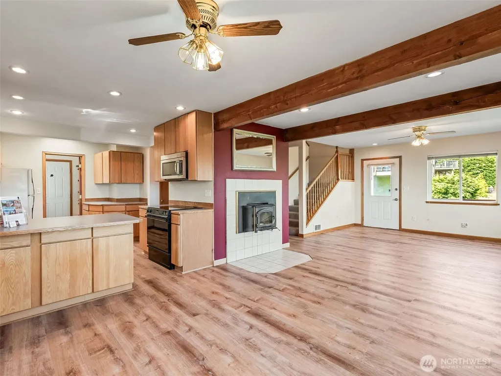 320 N North Street Sequim WA 98382