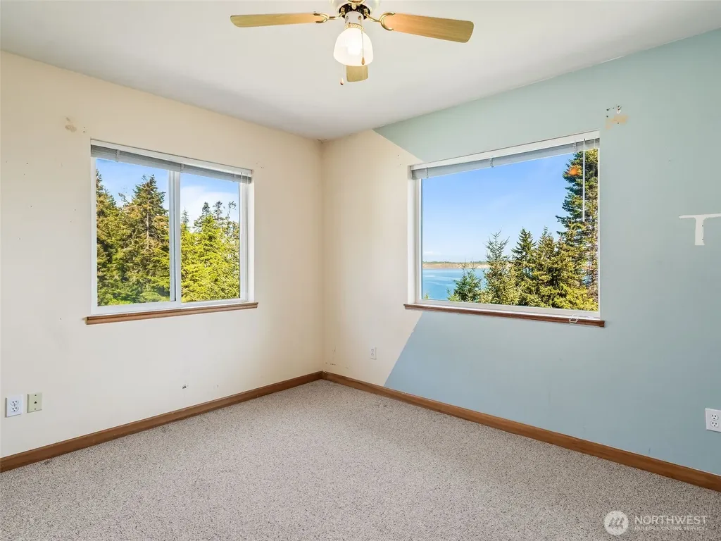 320 N North Street Sequim WA 98382