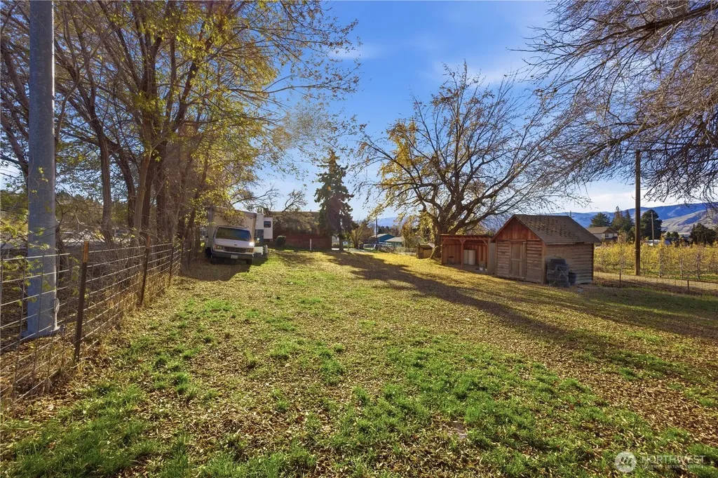 5 35th Street NW East Wenatchee WA 98802