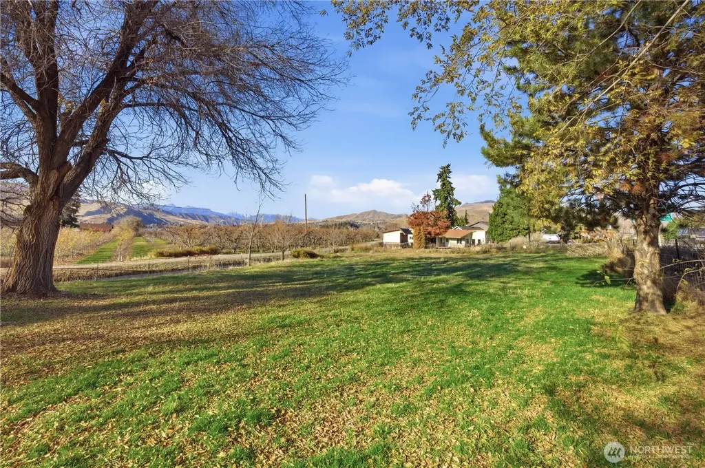 5 35th Street NW East Wenatchee WA 98802