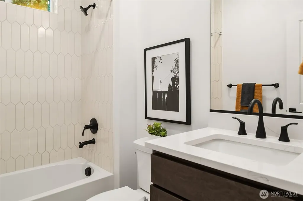 13472 NE 112th Place Redmond WA 98052