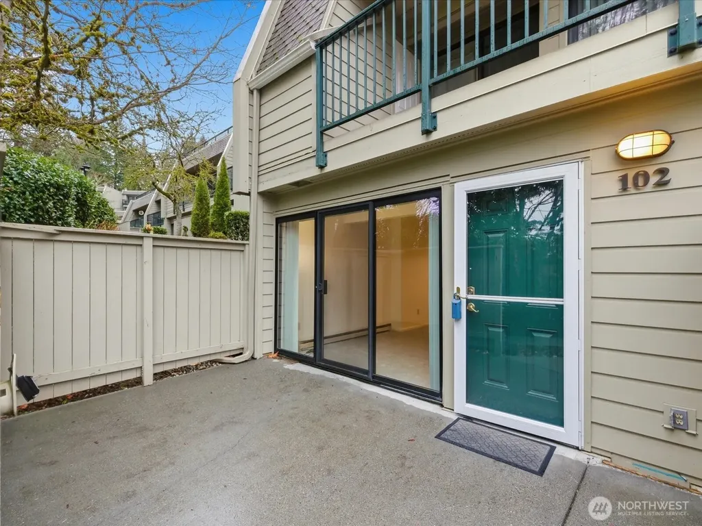 8835 166th Avenue NE Redmond WA 98052
