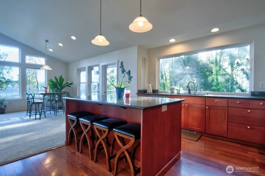 661 SE Somers Drive Shelton WA 98584