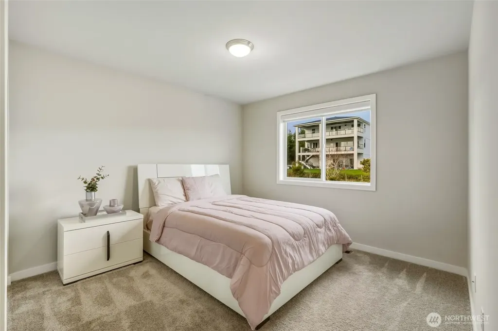 5464 Lasiandra Drive Blaine WA 98230