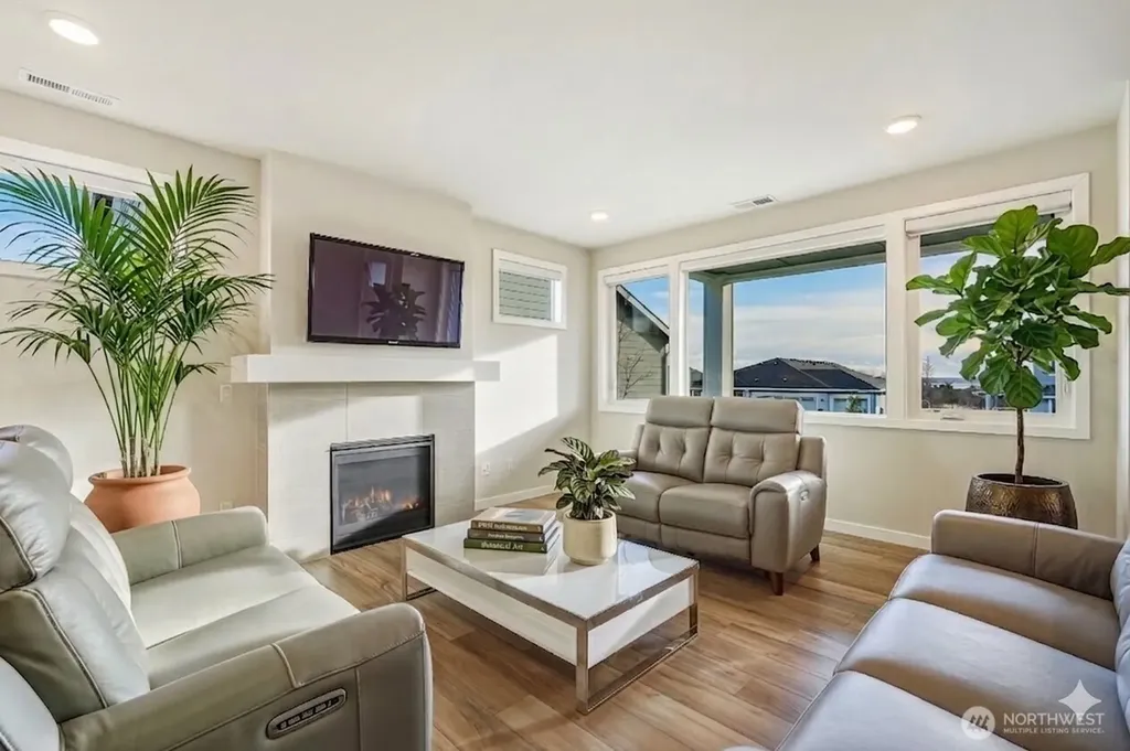 5464 Lasiandra Drive Blaine WA 98230