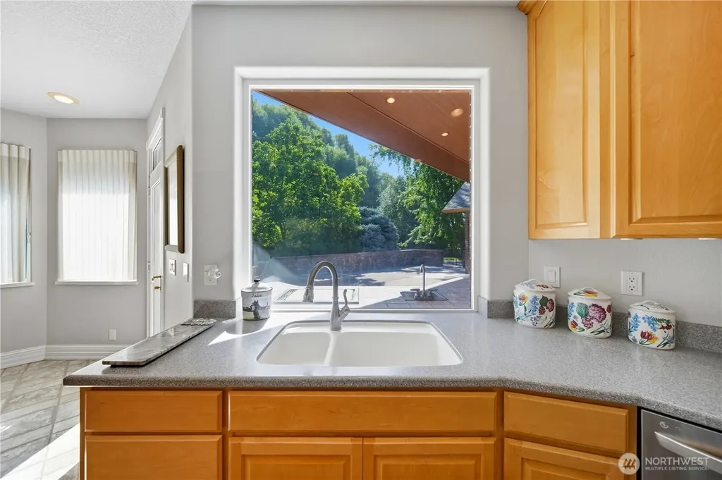 1629 Wheatcrest Road Walla Walla WA 99362