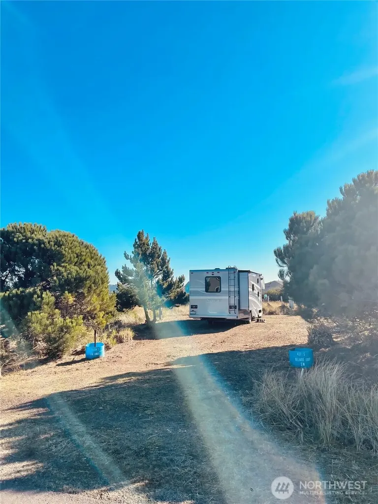 437 S Bel Air Loop Ocean Shores WA 98569
