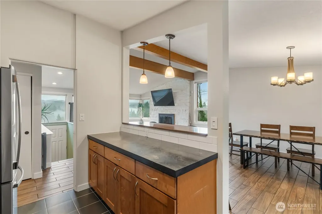 109 View Drive Aberdeen WA 98520