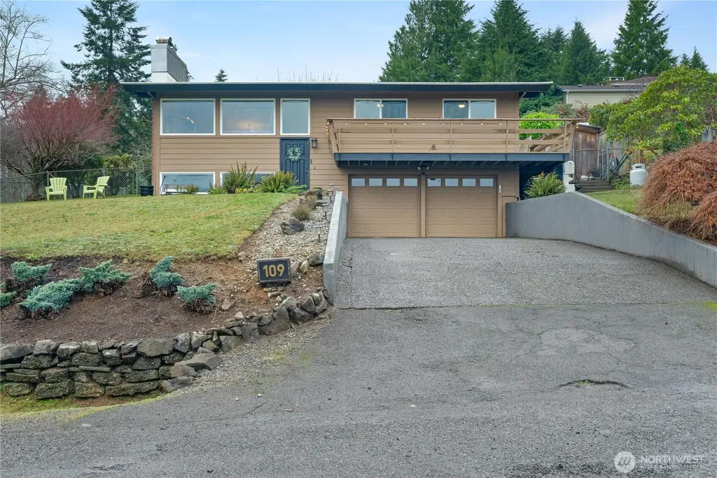 109 View Drive Aberdeen WA 98520