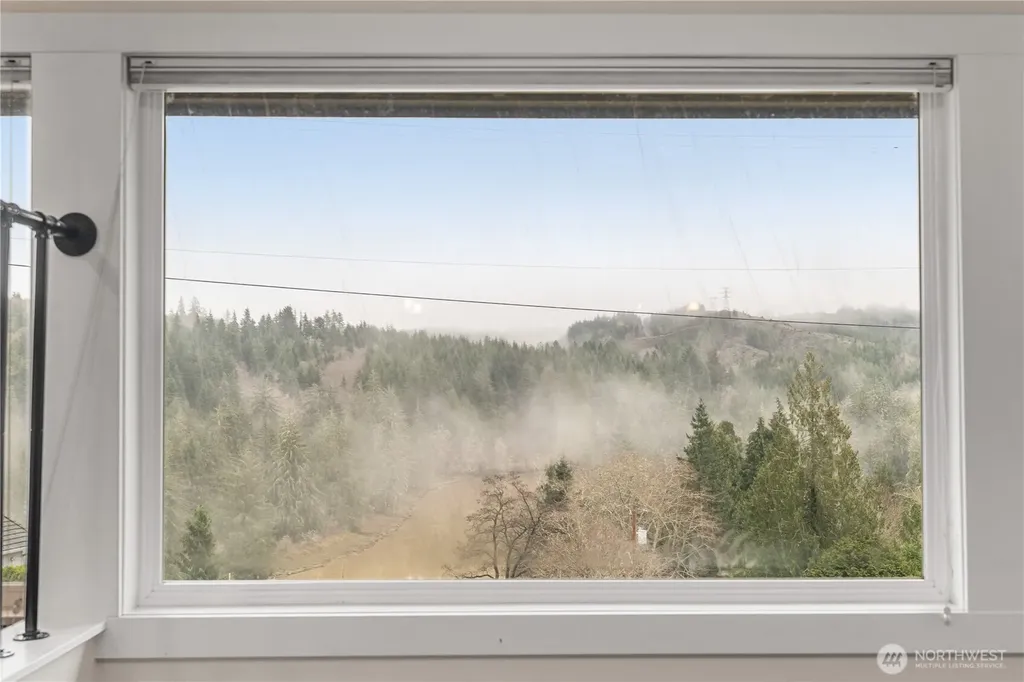 109 View Drive Aberdeen WA 98520