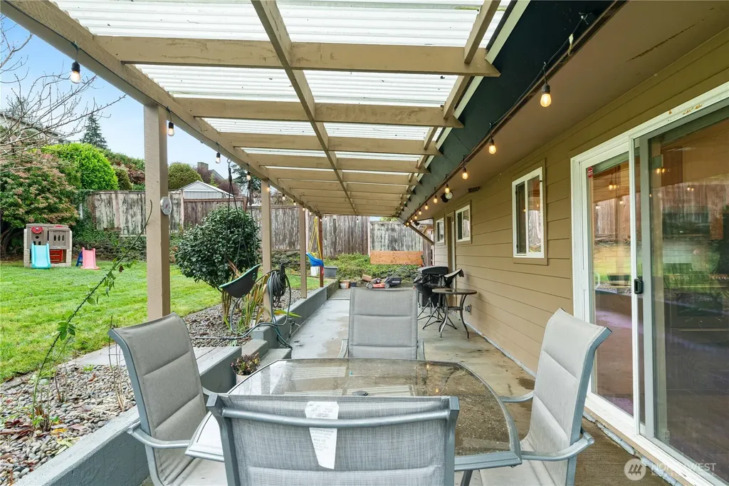 109 View Drive Aberdeen WA 98520