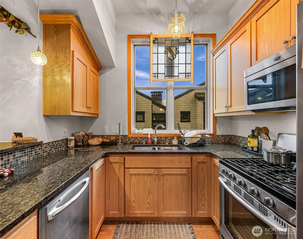 1095 Essex Street Camano Island WA 98282