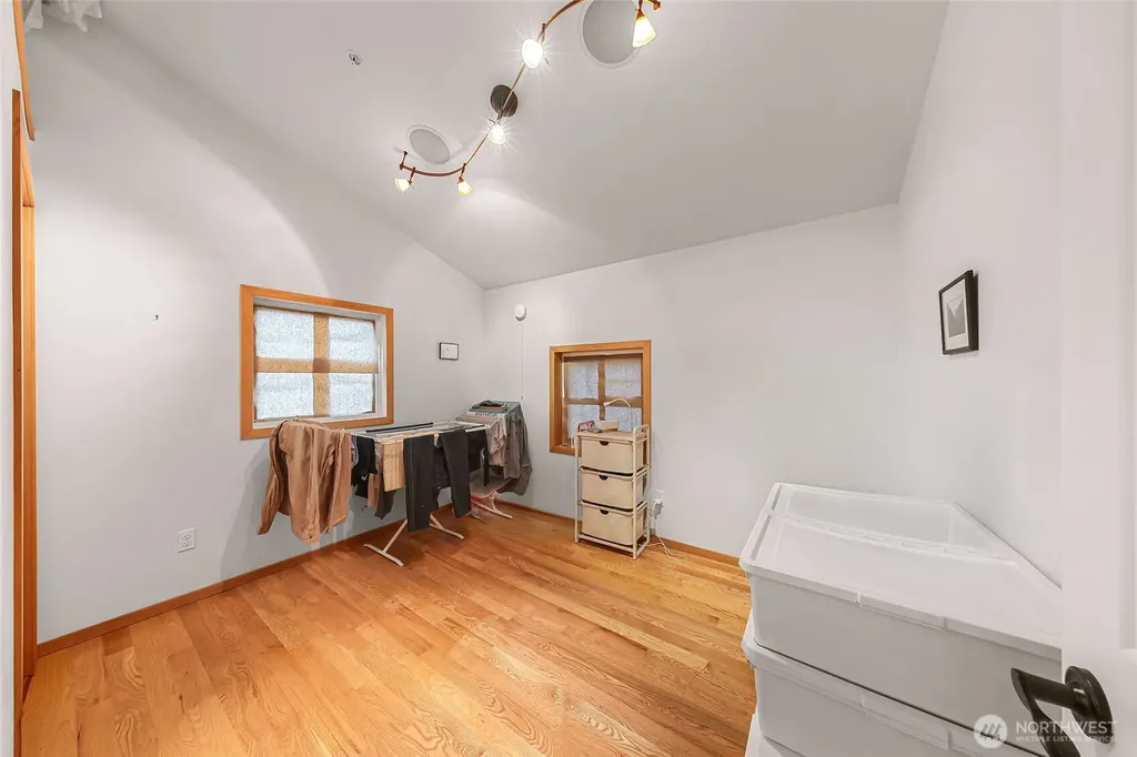 1095 Essex Street Camano Island WA 98282