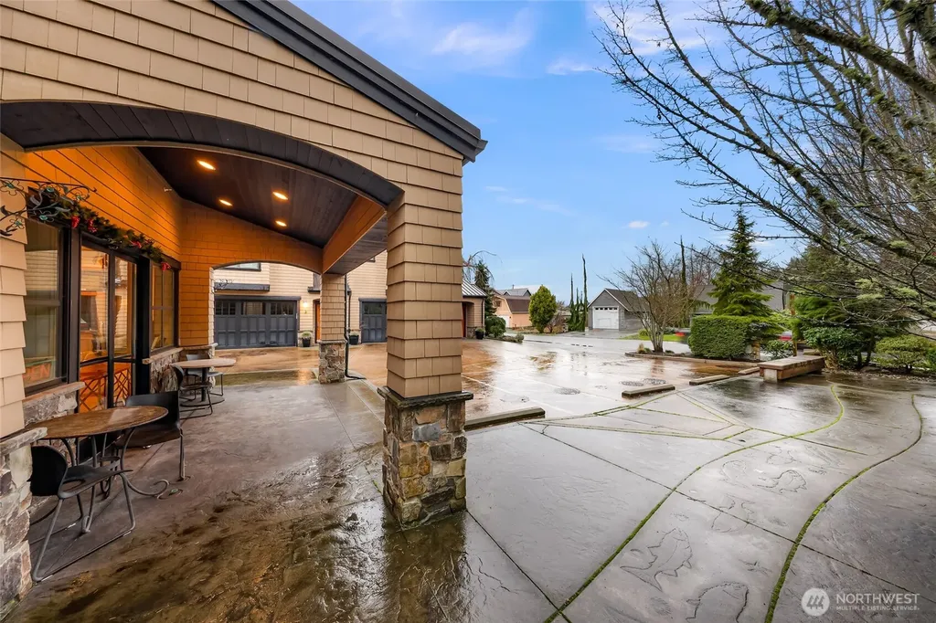 1095 Essex Street Camano Island WA 98282