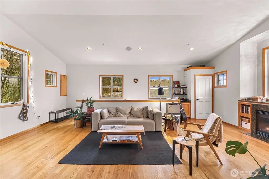 1095 Essex Street Camano Island WA 98282