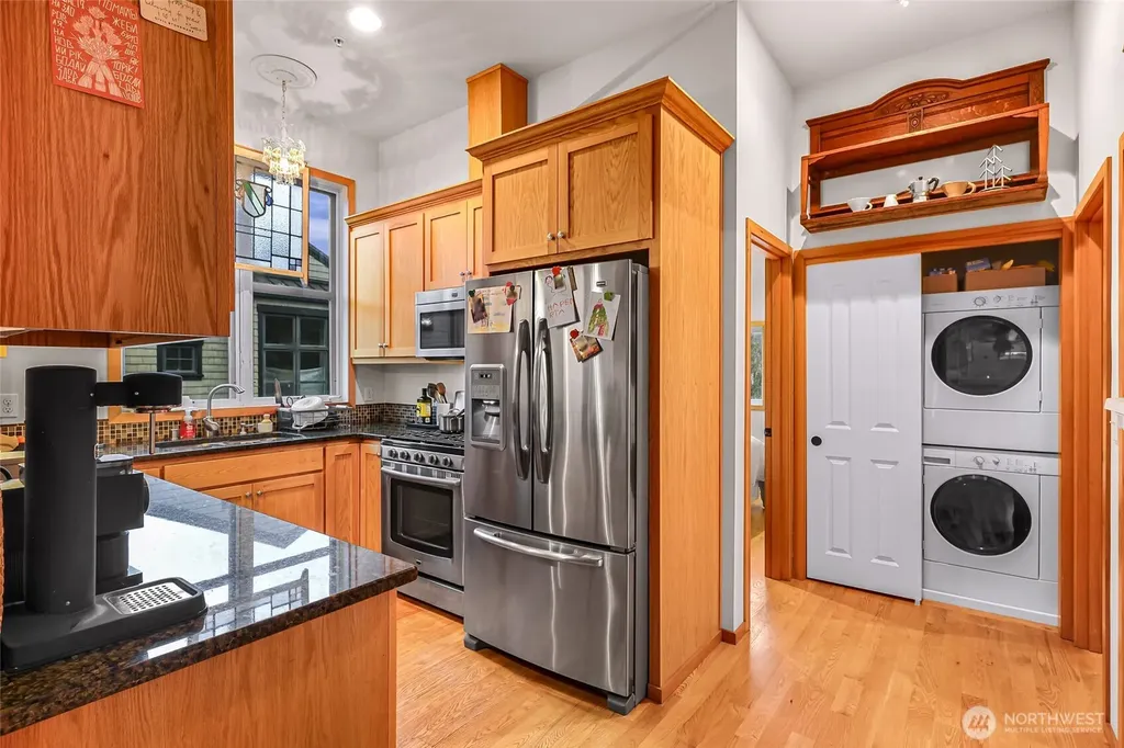 1095 Essex Street Camano Island WA 98282