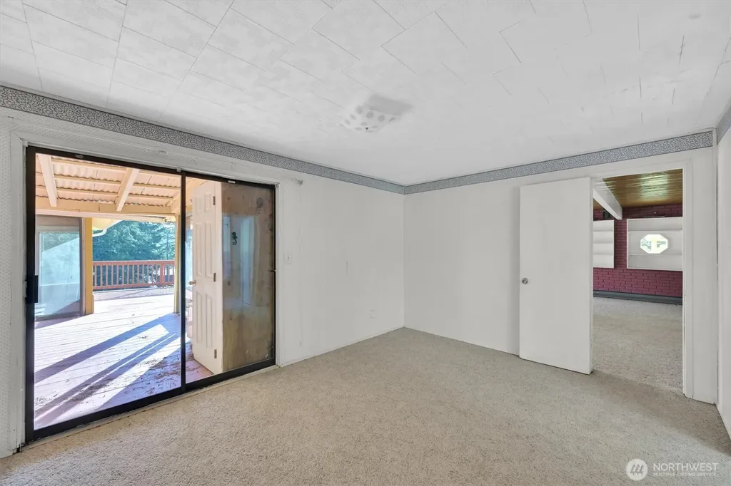22115 Maple Drive NW Lakebay WA 98349