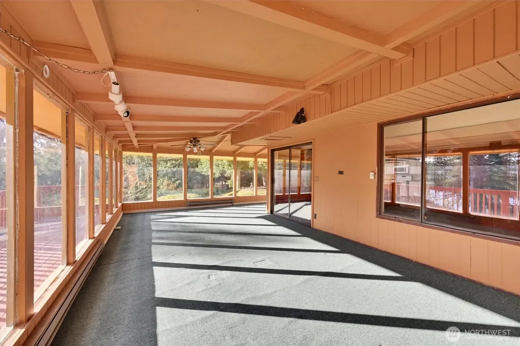 22115 Maple Drive NW Lakebay WA 98349