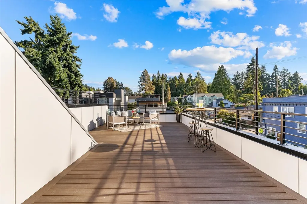7144 47th Avenue SW Seattle WA 98136