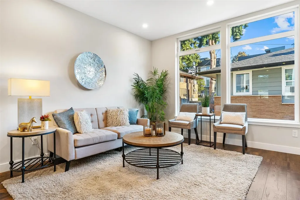 7144 47th Avenue SW Seattle WA 98136