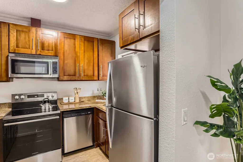 14547 NE 40th Street Bellevue WA 98007