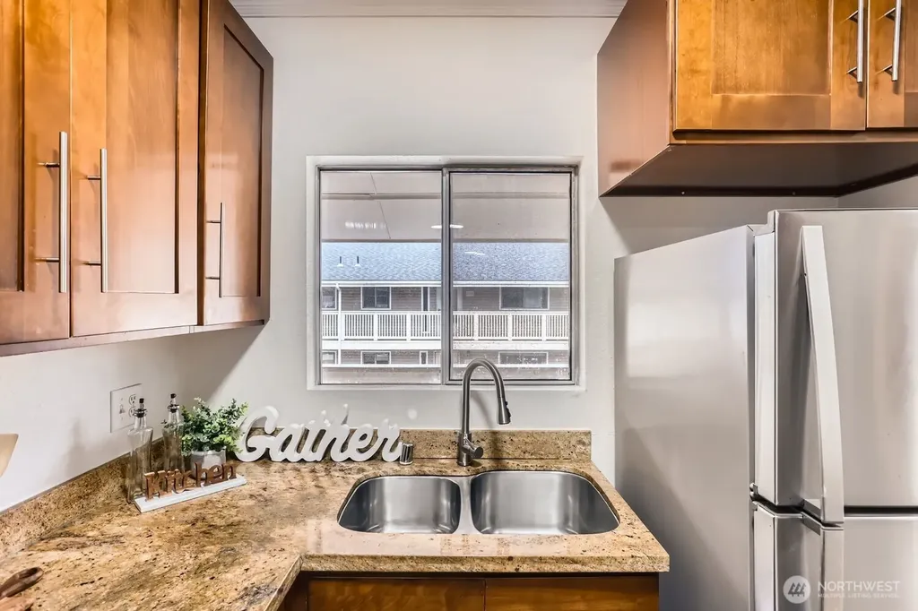 14547 NE 40th Street Bellevue WA 98007