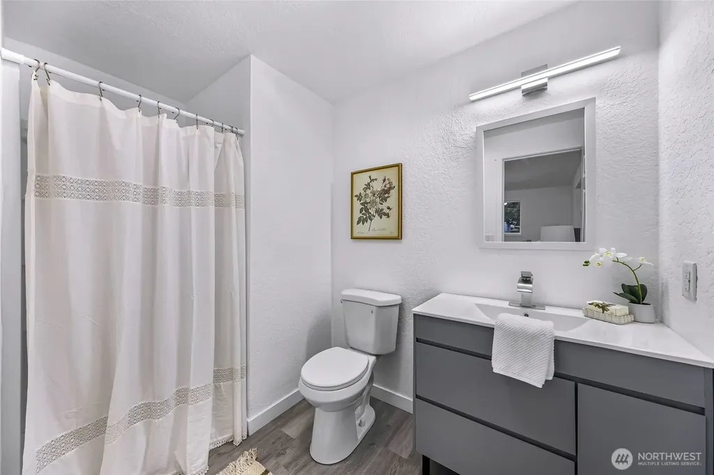 1464 Greenville Drive Bellingham WA 98226