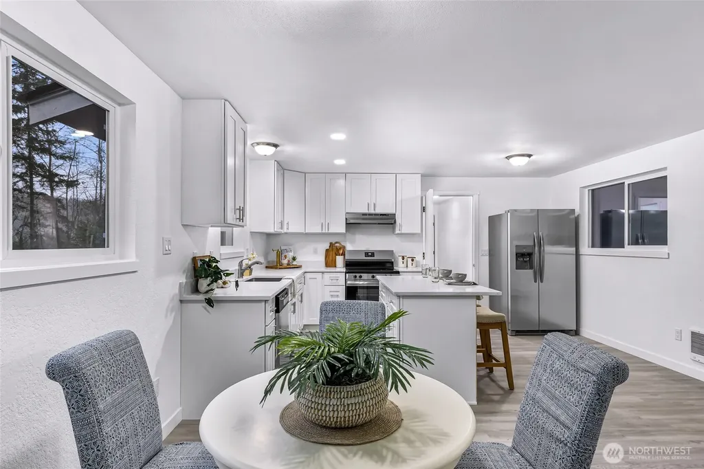 1464 Greenville Drive Bellingham WA 98226
