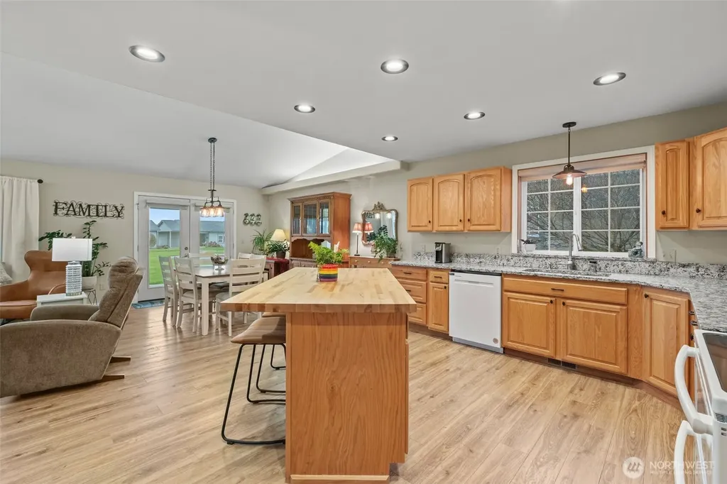 1000 13th Avenue SW Quincy WA 98848