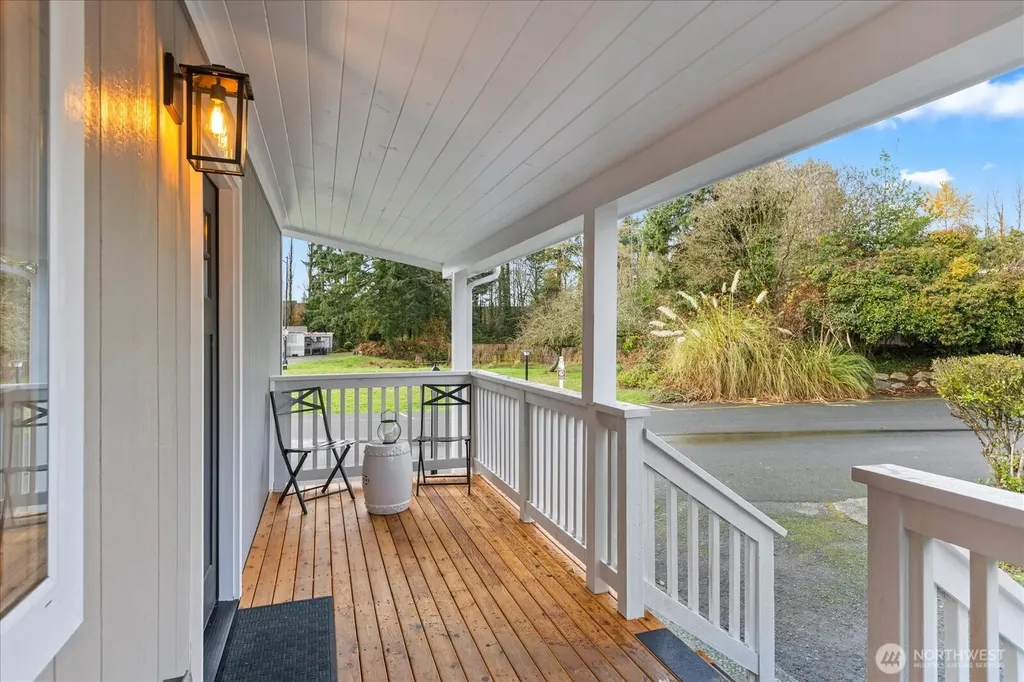 14322 Admiralty Way Lynnwood WA 98087