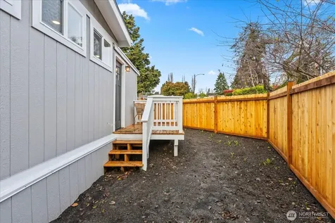14322 Admiralty Way Lynnwood WA 98087