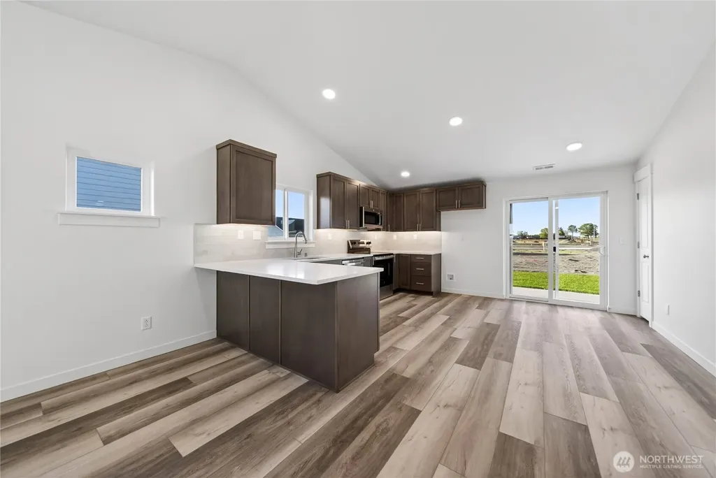 4322 W Redhead Avenue Moses Lake WA 98837