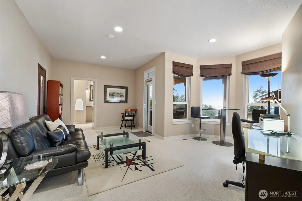 2305 NW Douglas Street Camas WA 98607