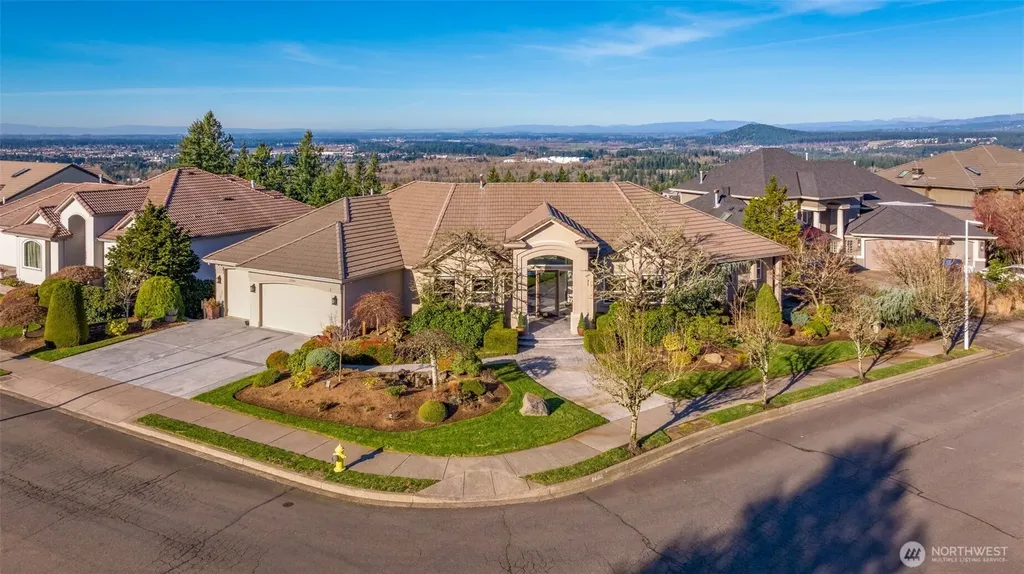 2305 NW Douglas Street Camas WA 98607