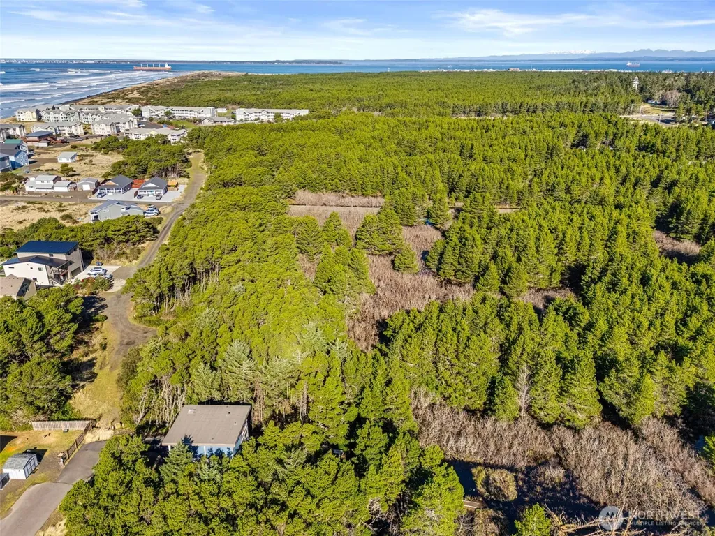 5 Gold Street Westport WA 98595