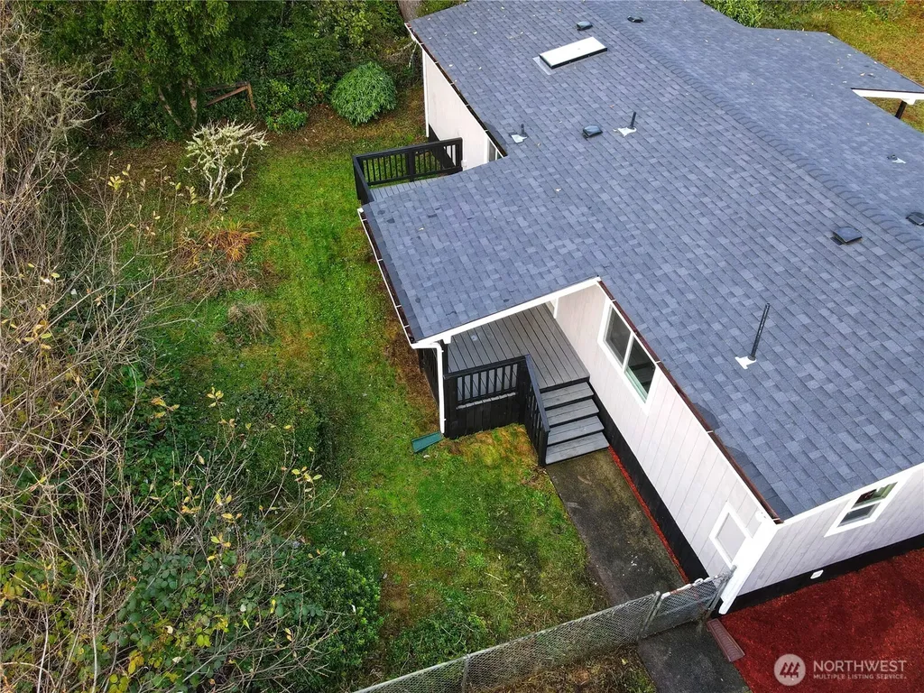 24533 Y Lane Ocean Park WA 98640