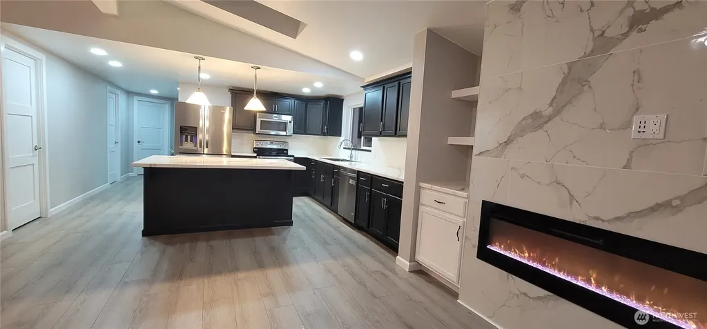 24533 Y Lane Ocean Park WA 98640