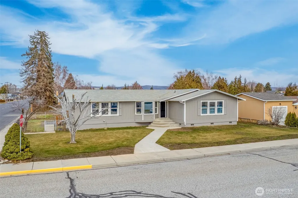 227 O Street SW Quincy WA 98848