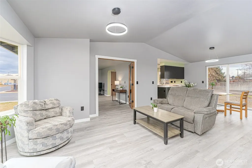 227 O Street SW Quincy WA 98848